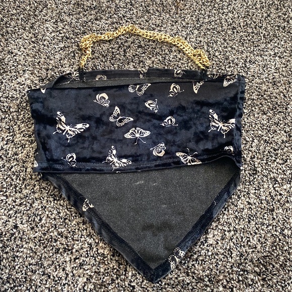 BUTTERFLY CHAIN CROP TOP, SOFT FUZZ - Picture 4 of 4